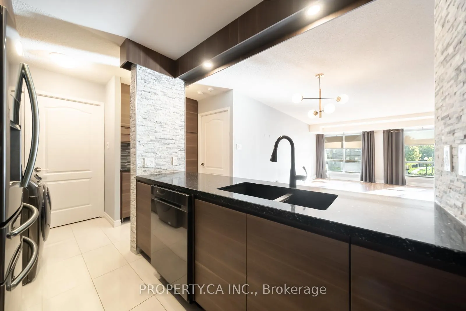 Photo 9 of Unit 303, 399 South Park Road, Markham, Commerce Valley — HOMEH
