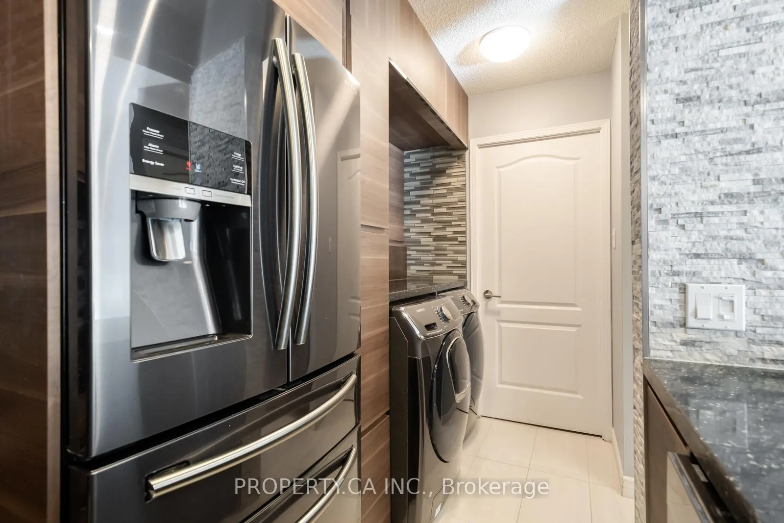 Photo 10 of Unit 303, 399 South Park Road, Markham, Commerce Valley — HOMEH