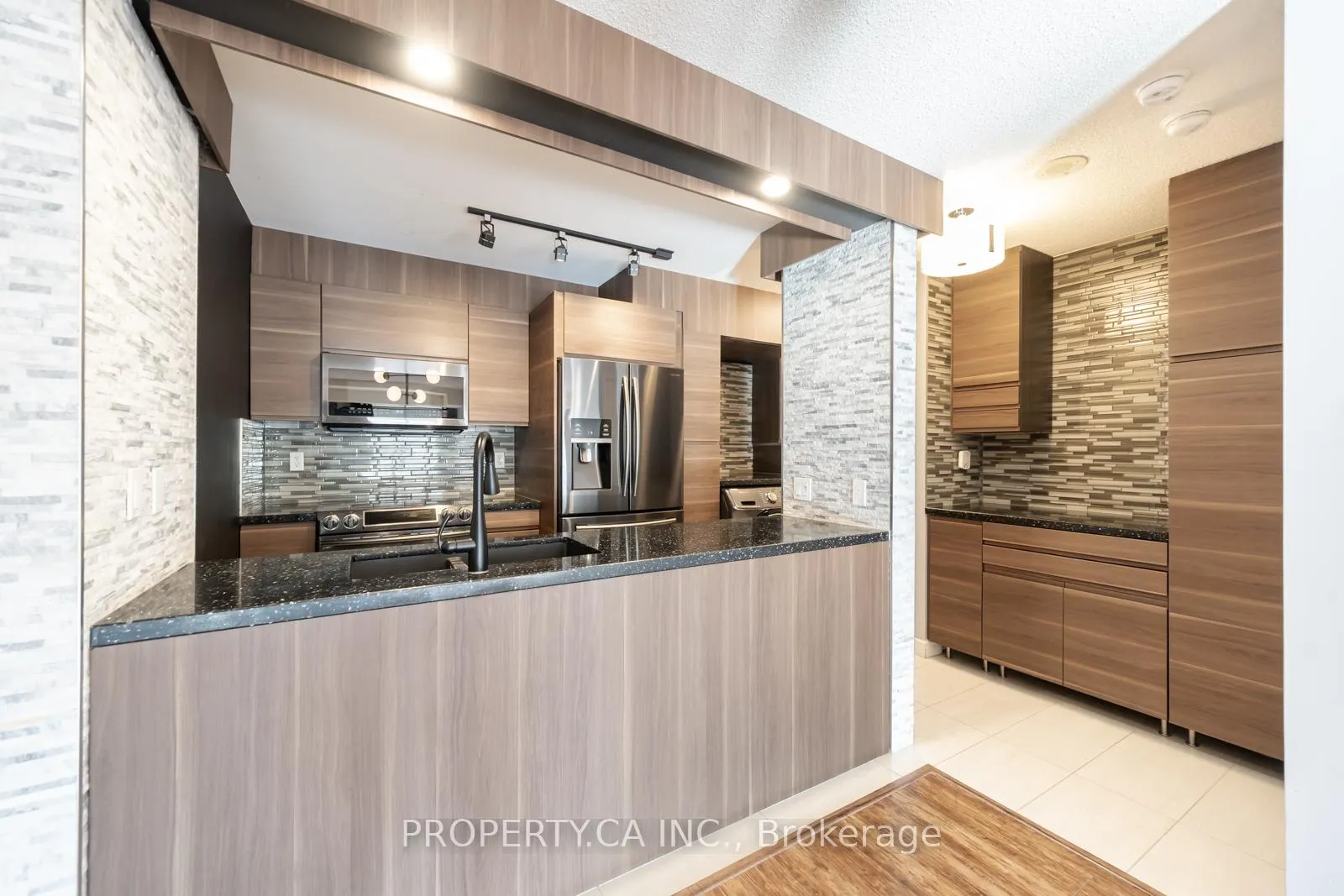 Photo 12 of Unit 303, 399 South Park Road, Markham, Commerce Valley — HOMEH