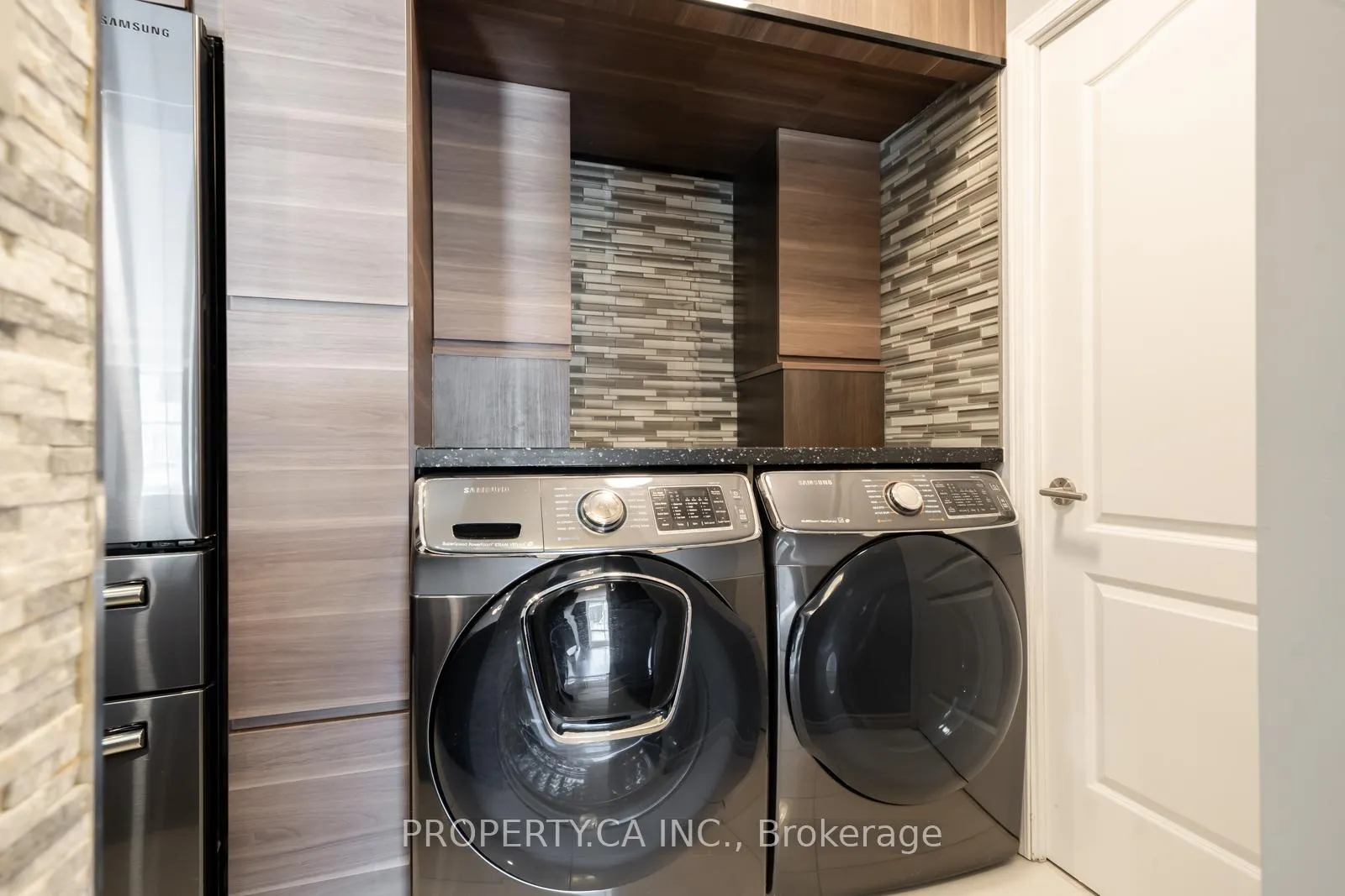 Photo 14 of Unit 303, 399 South Park Road, Markham, Commerce Valley — HOMEH