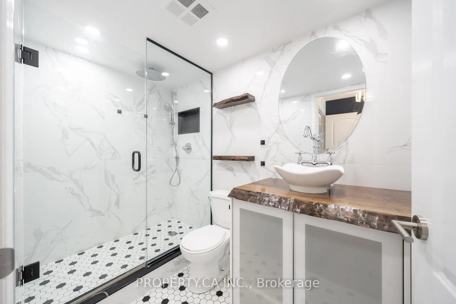 Photo 22 of Unit 303, 399 South Park Road, Markham, Commerce Valley — HOMEH