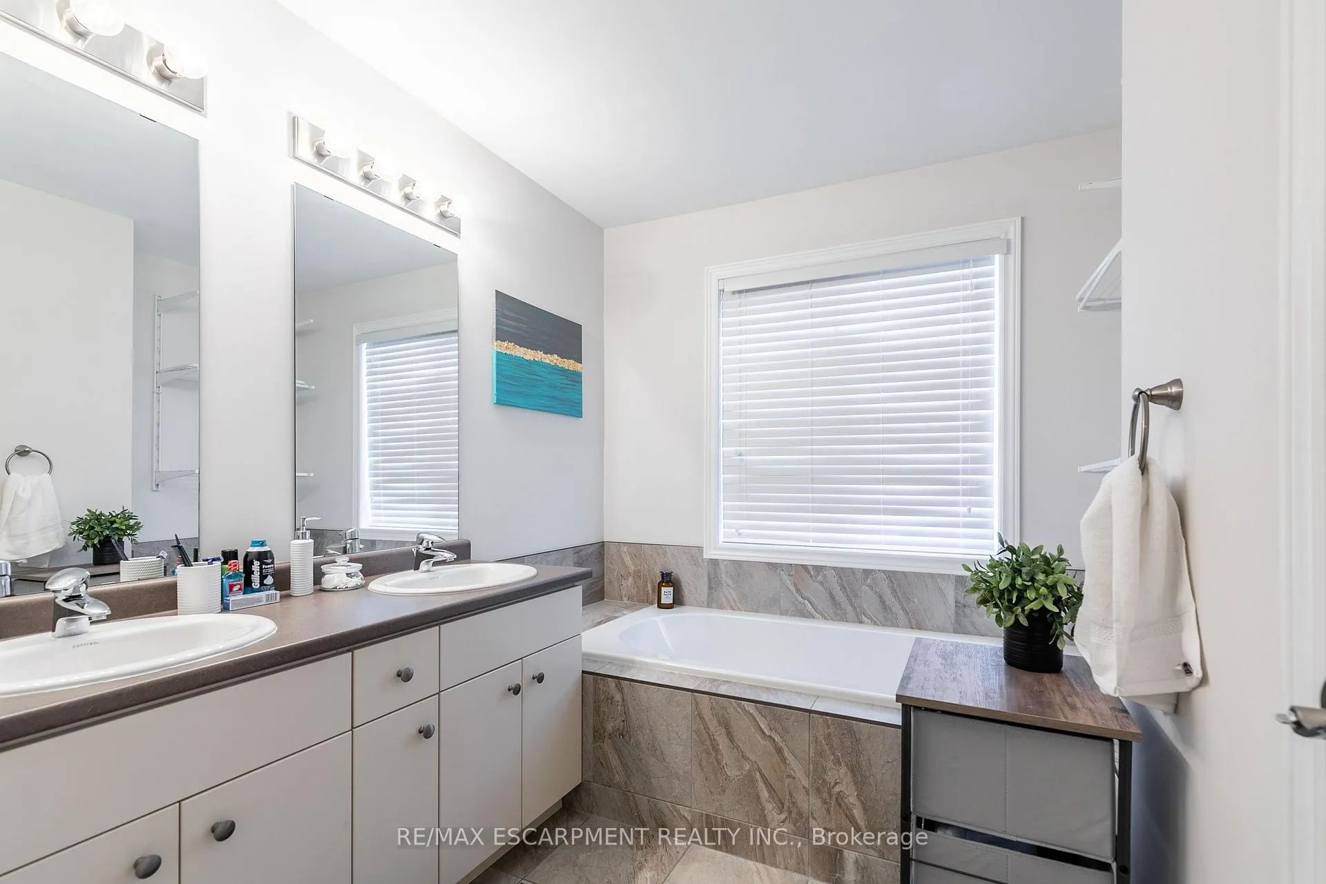 Photo 14 of Unit 45, 98 Shoreview Place, Hamilton, Stoney Creek — HOMEH