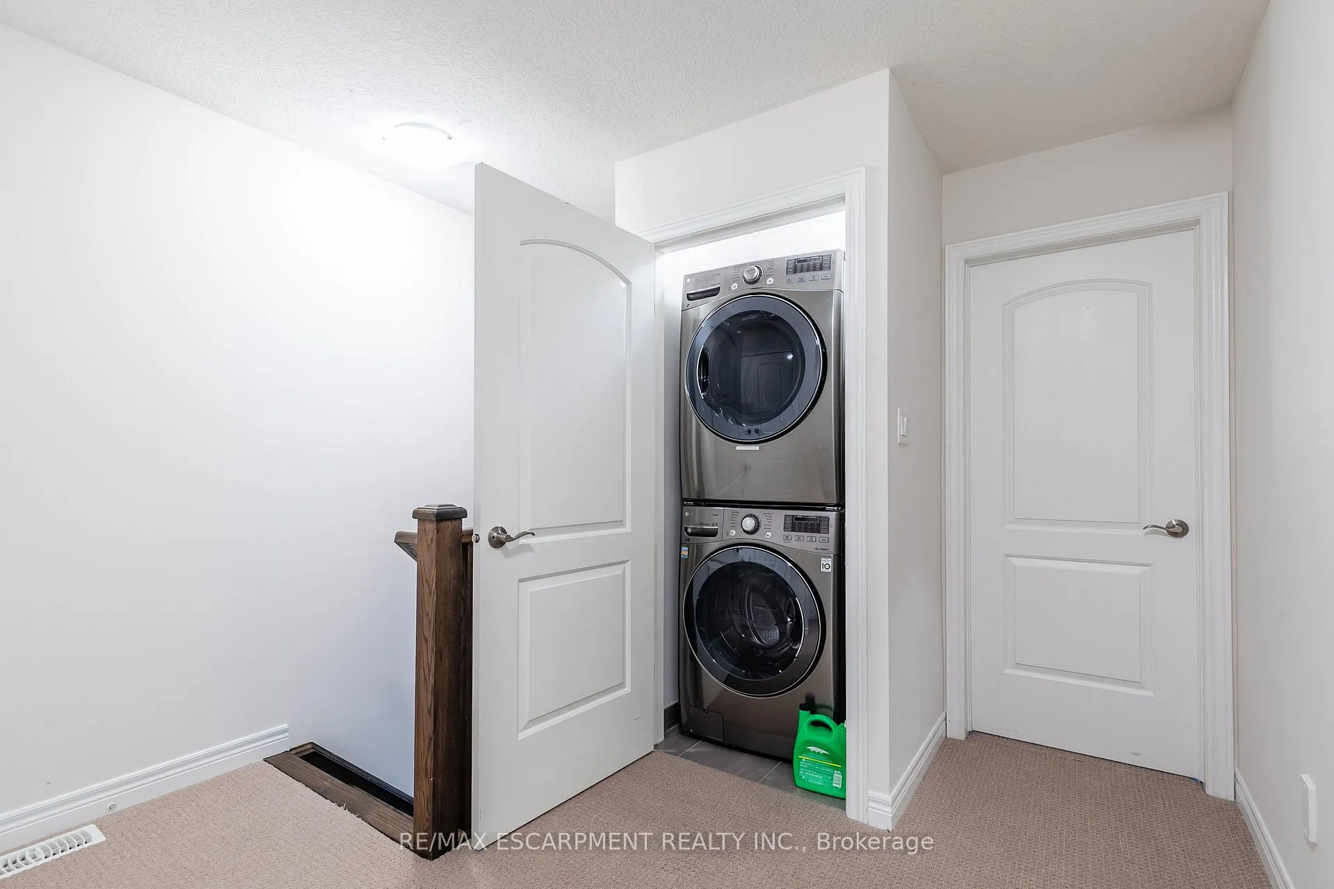 Photo 19 of Unit 45, 98 Shoreview Place, Hamilton, Stoney Creek — HOMEH