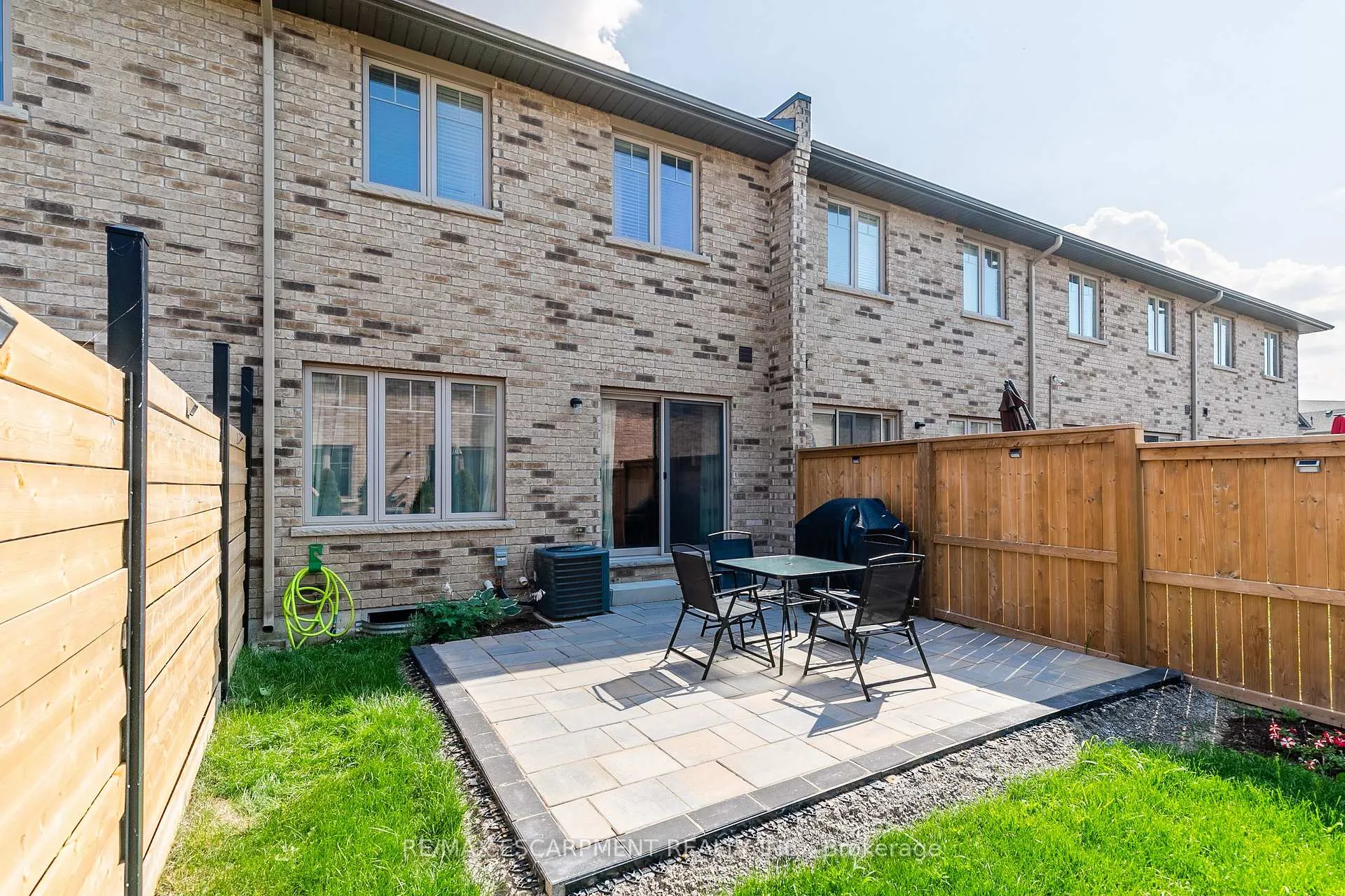 Photo 23 of Unit 45, 98 Shoreview Place, Hamilton, Stoney Creek — HOMEH