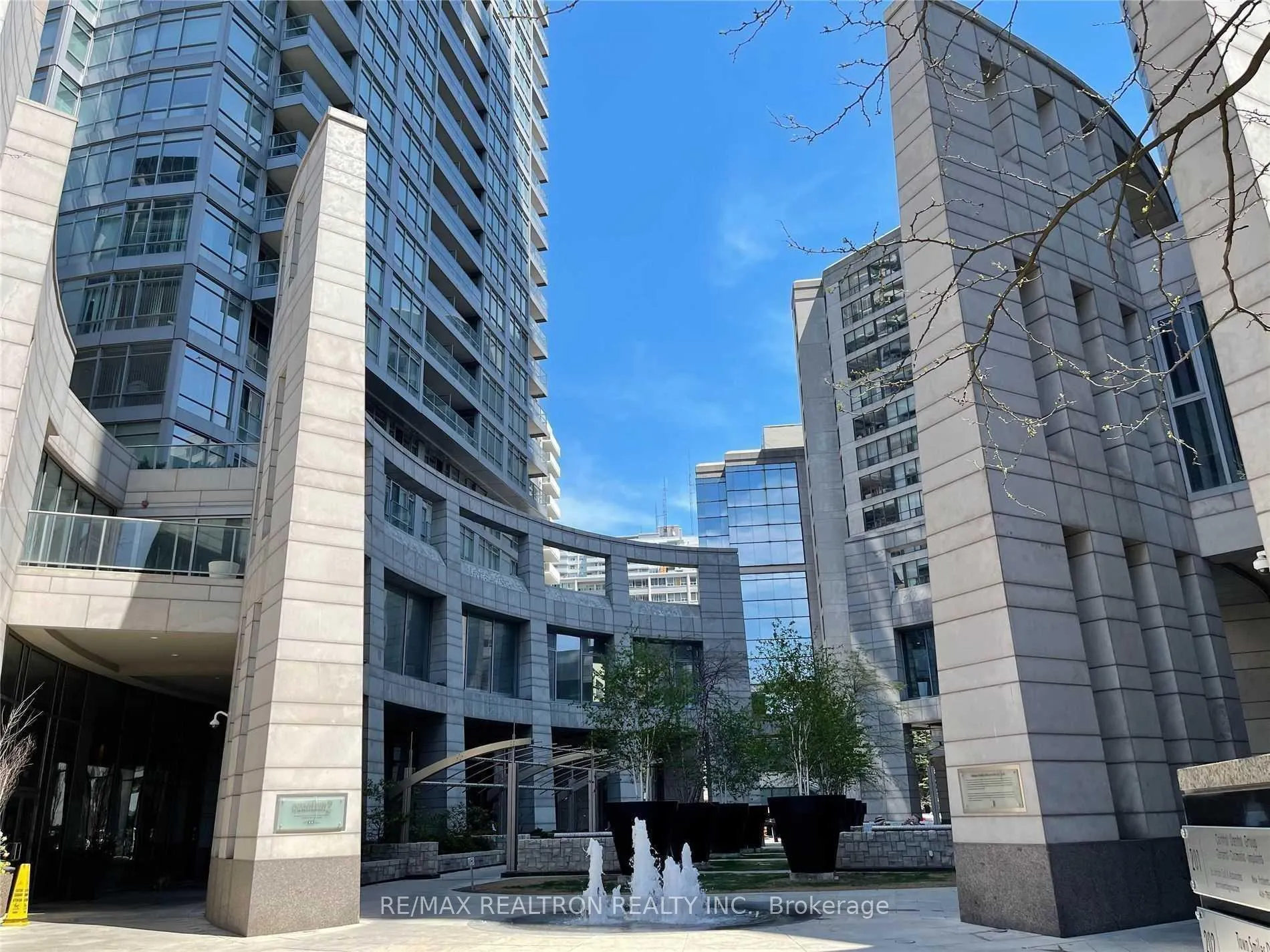 Photo 1 of Unit 3811, 2191 Yonge Street, Toronto, Mount Pleasant West — HOMEH