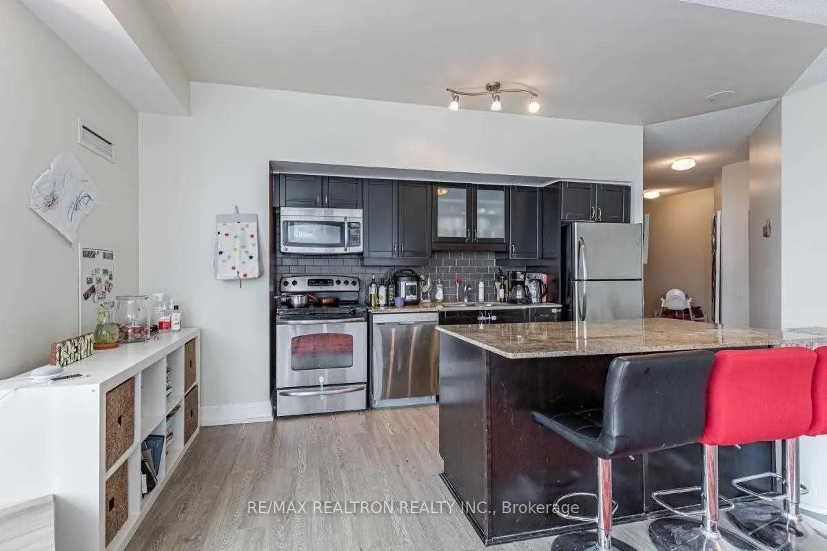 Photo 7 of Unit 3811, 2191 Yonge Street, Toronto, Mount Pleasant West — HOMEH