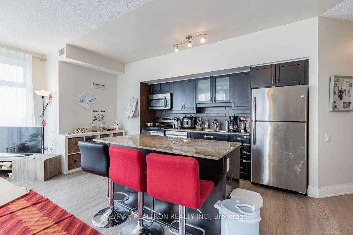 Photo 8 of Unit 3811, 2191 Yonge Street, Toronto, Mount Pleasant West — HOMEH