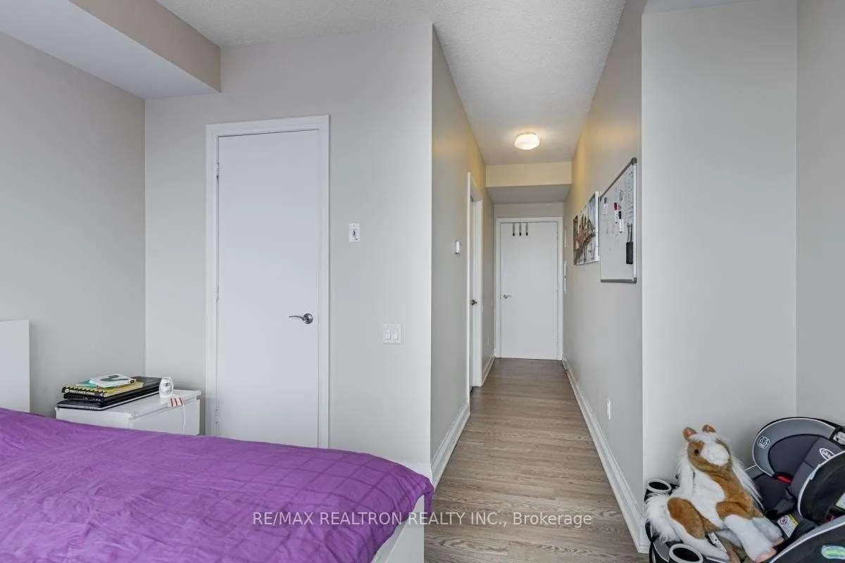 Photo 15 of Unit 3811, 2191 Yonge Street, Toronto, Mount Pleasant West — HOMEH