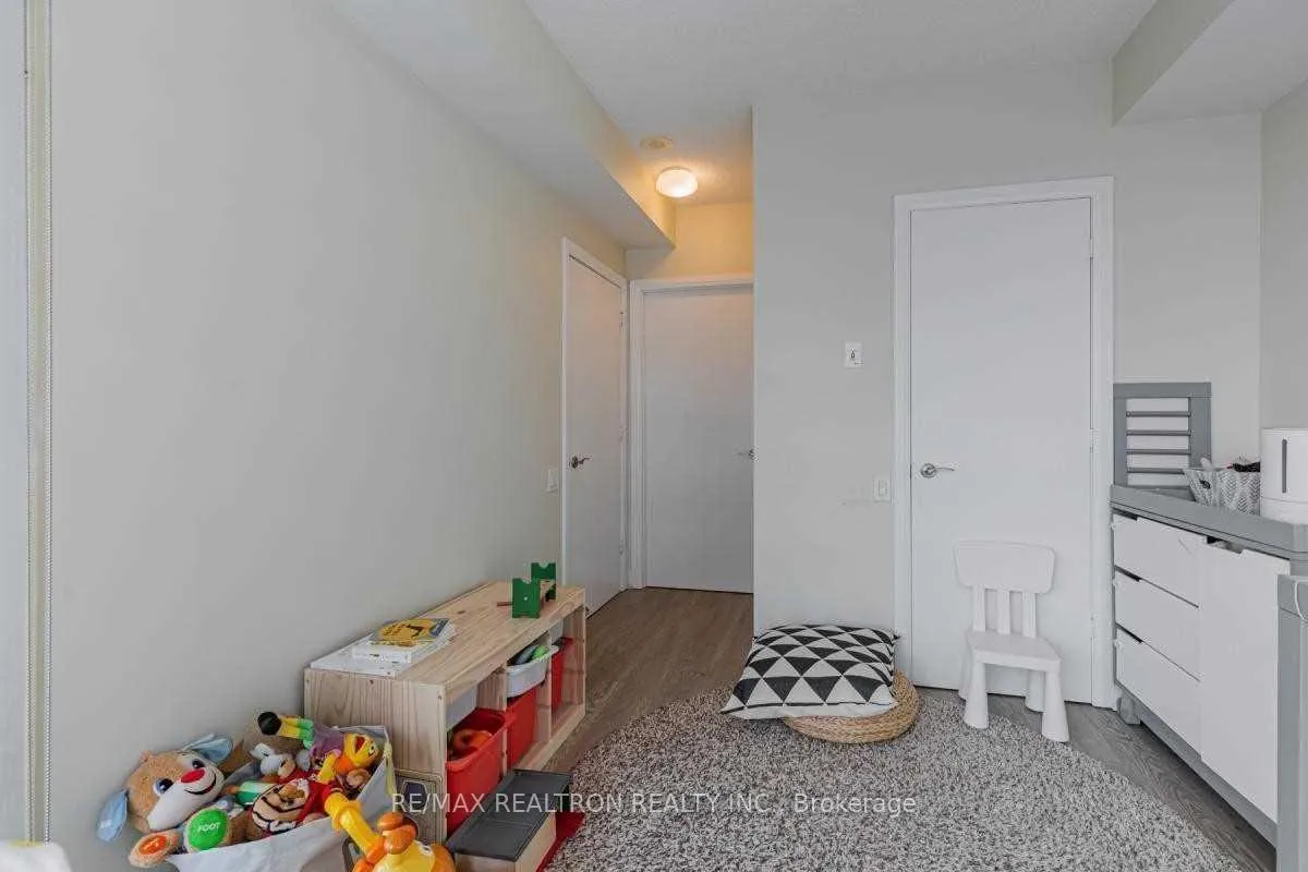 Photo 20 of Unit 3811, 2191 Yonge Street, Toronto, Mount Pleasant West — HOMEH