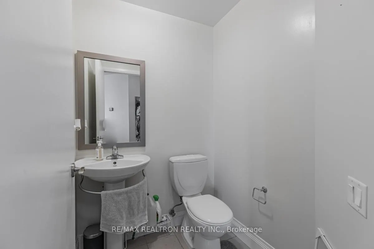 Photo 22 of Unit 3811, 2191 Yonge Street, Toronto, Mount Pleasant West — HOMEH