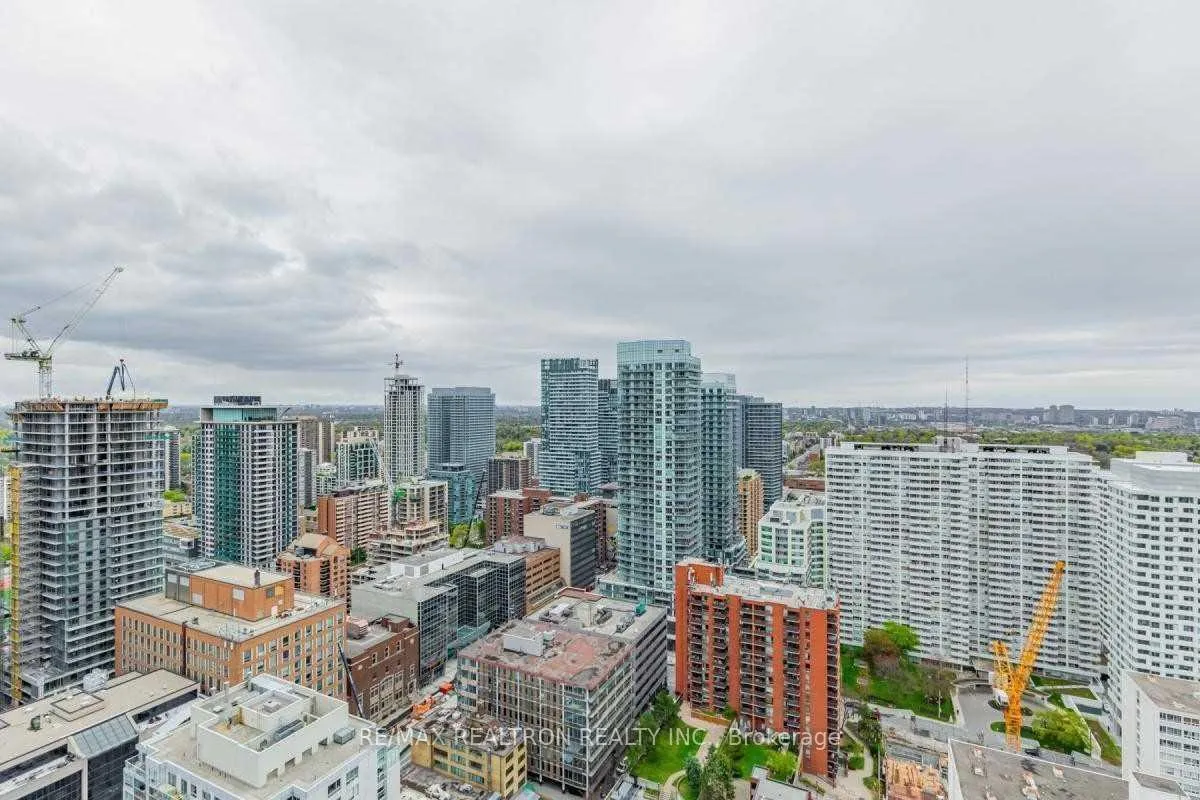 Photo 26 of Unit 3811, 2191 Yonge Street, Toronto, Mount Pleasant West — HOMEH