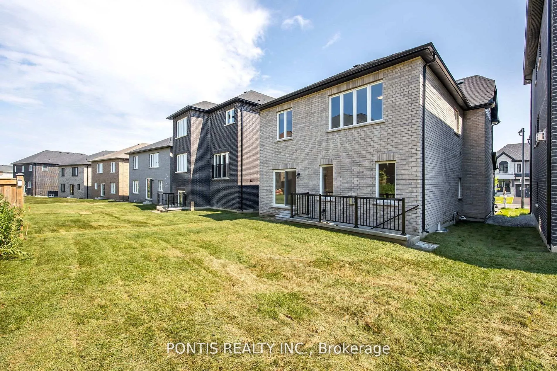 Photo 19 of 1406 Stovell Crescent, Innisfil, Lefroy — HOMEH