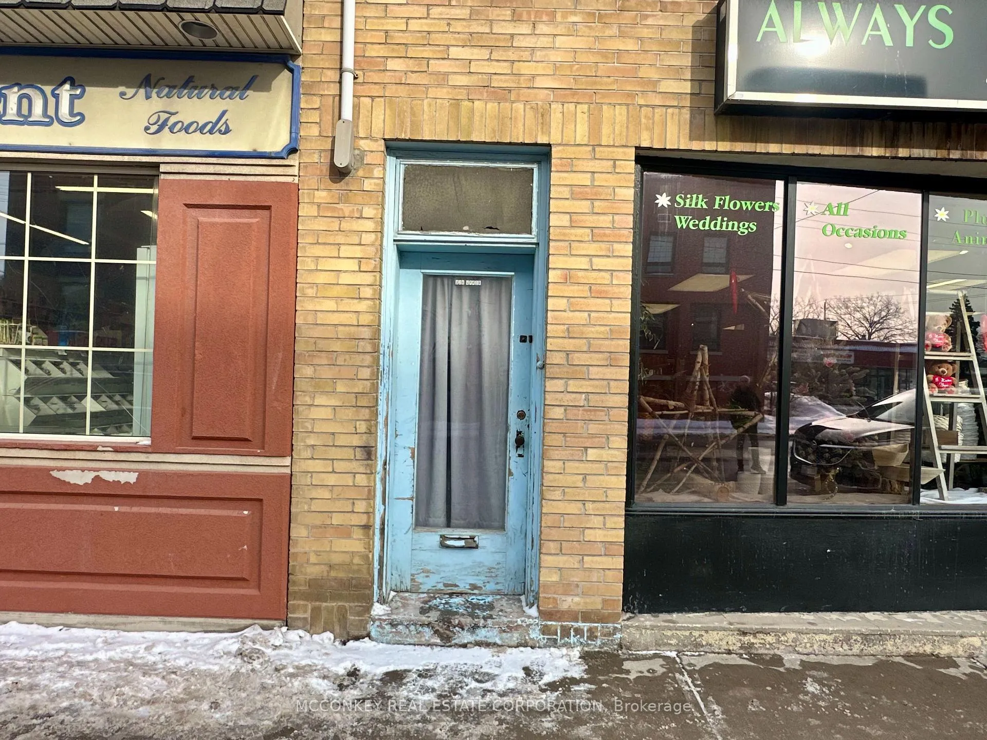 Photo 2 of Unit Upper, 324 Charlotte Street, Peterborough, Town Ward 3 — HOMEH