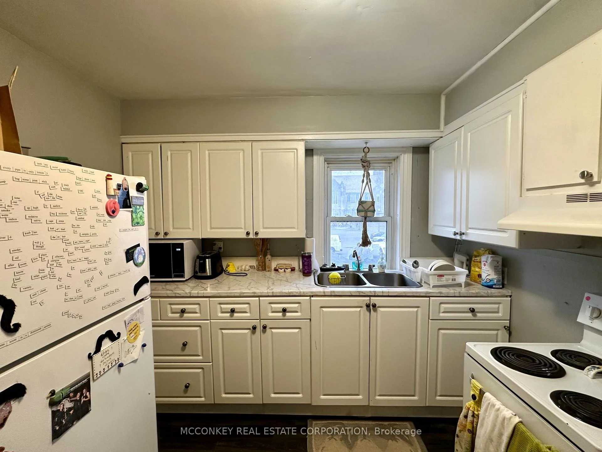 Photo 10 of Unit Upper, 324 Charlotte Street, Peterborough, Town Ward 3 — HOMEH
