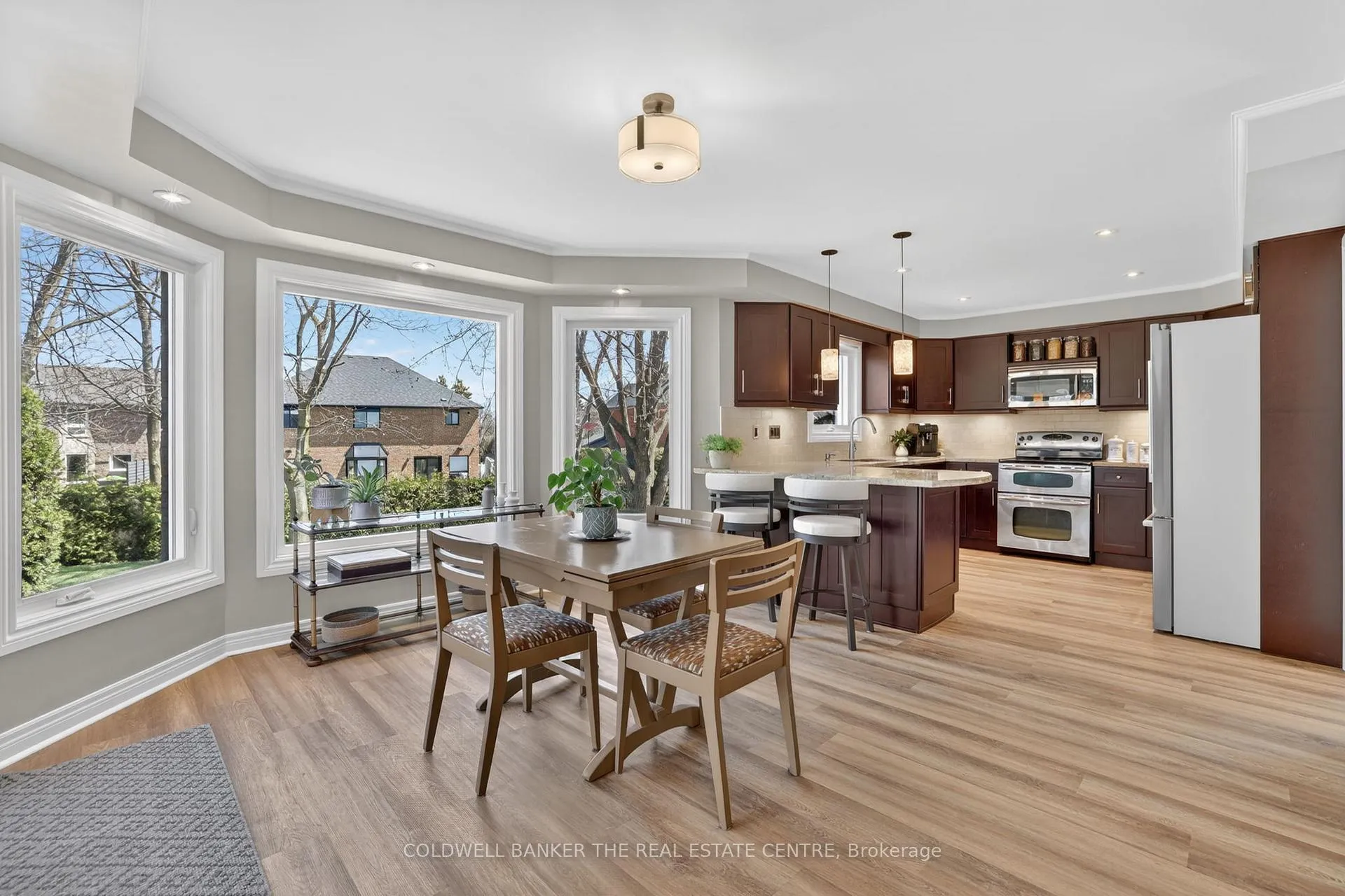 Photo 8 of 78 Rhodes Circle, Newmarket, Glenway Estates — HOMEH