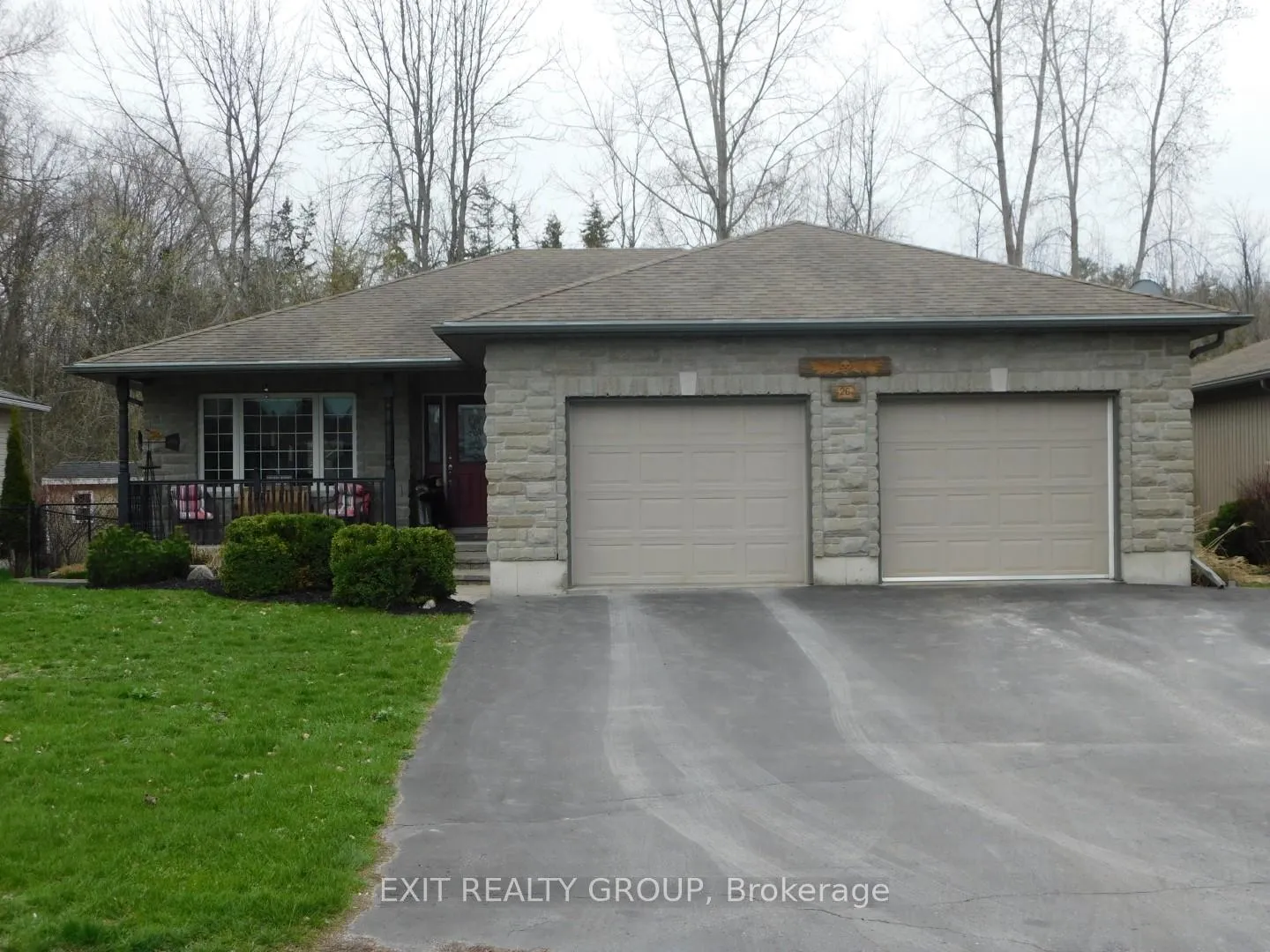 Front of 26 Cedar Creek Way