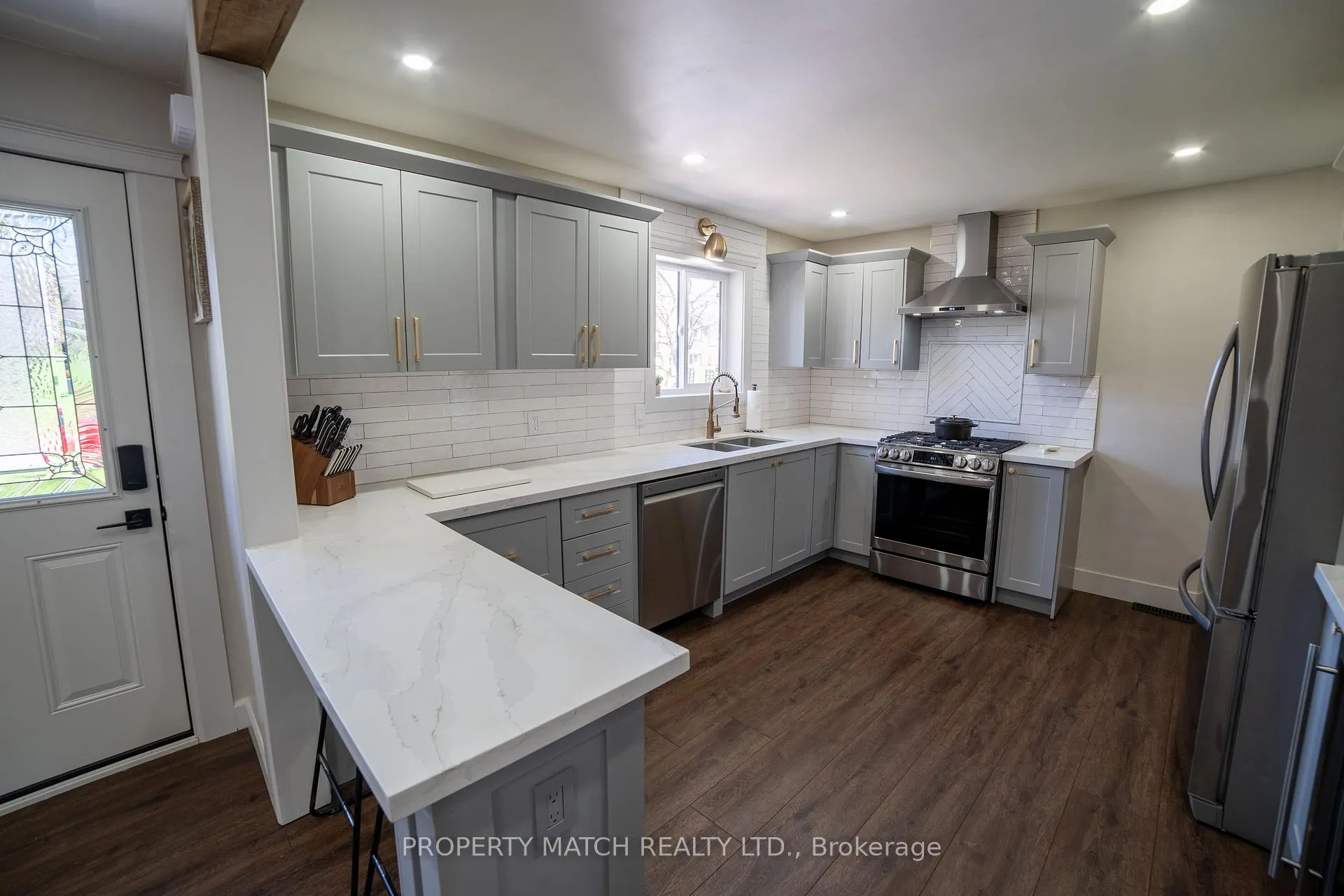Photo 5 of 16 Simmons Street, Cramahe, Colborne — HOMEH