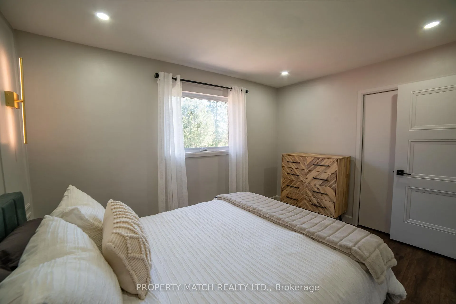 Photo 15 of 16 Simmons Street, Cramahe, Colborne — HOMEH