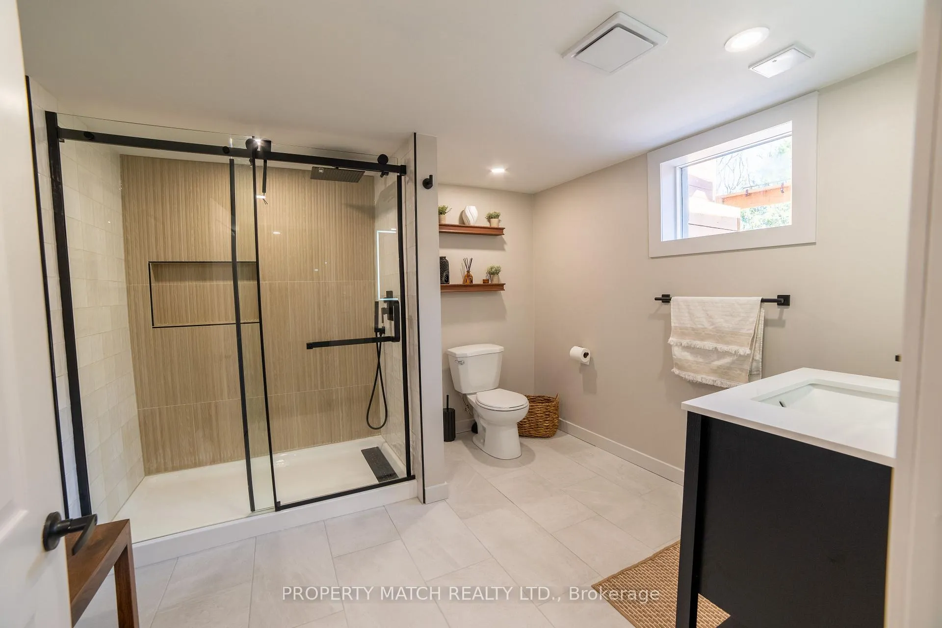 Photo 25 of 16 Simmons Street, Cramahe, Colborne — HOMEH