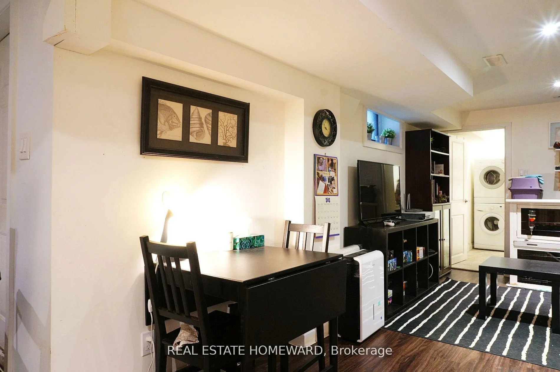 Photo 9 of Unit Lower, 183 Beech Avenue, Toronto, The Beaches — HOMEH