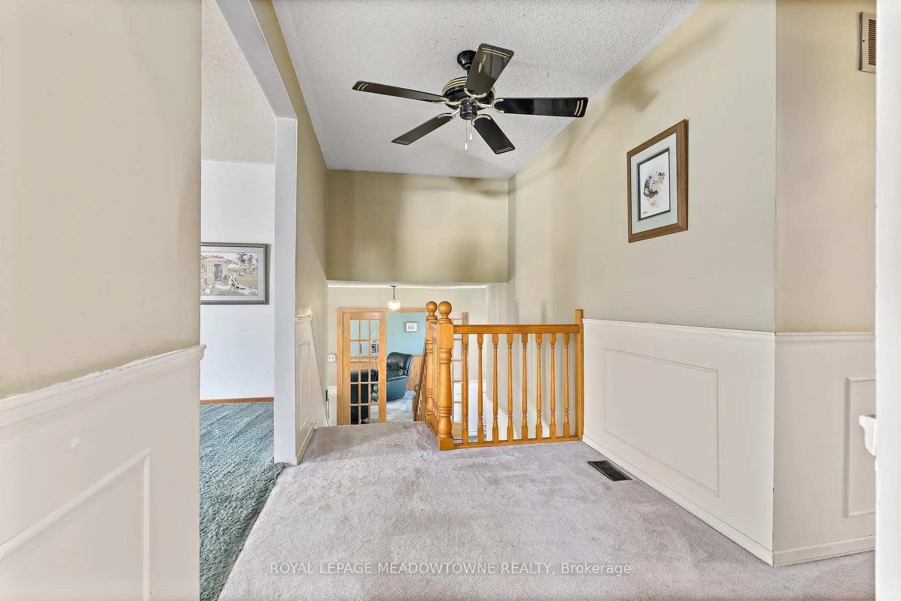 Photo 10 of 82 Mary Street, Halton Hills, Georgetown — HOMEH