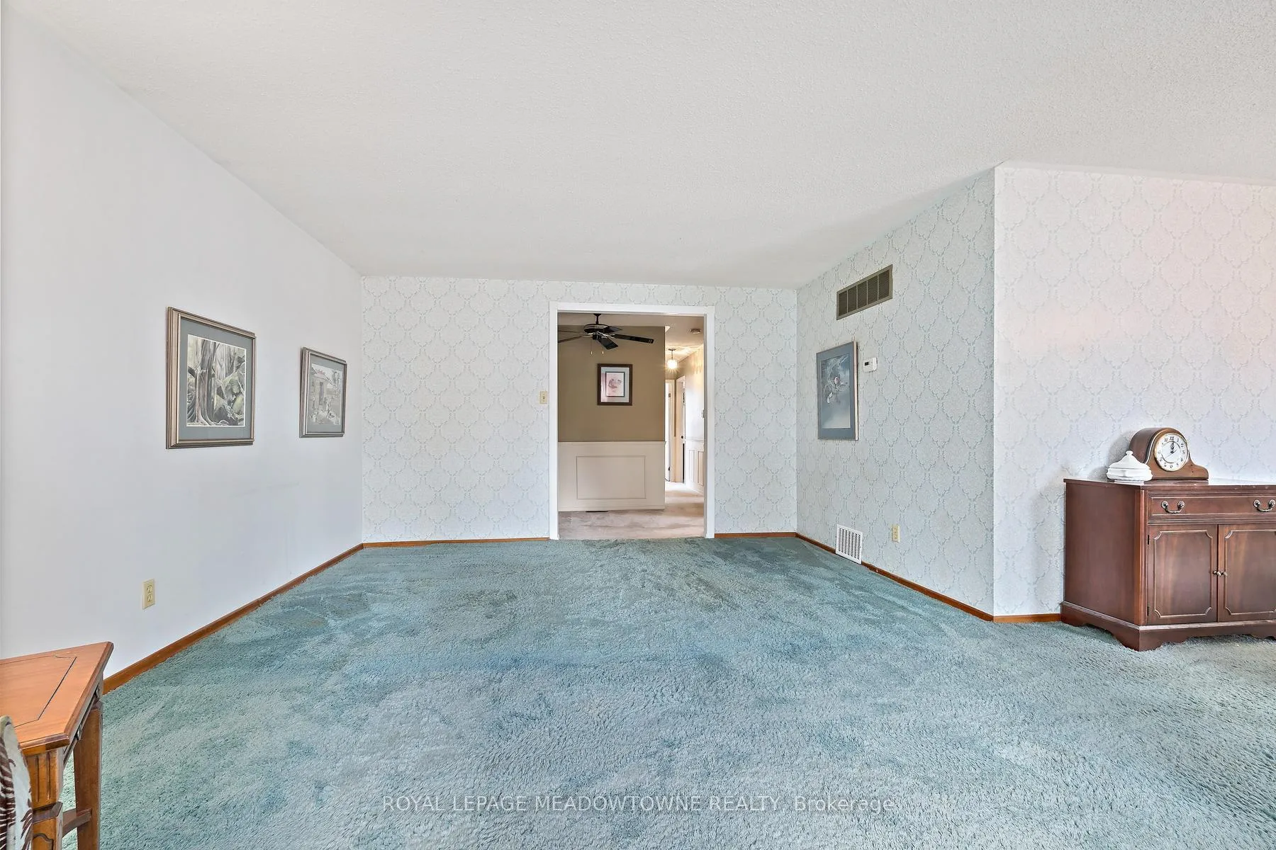 Photo 13 of 82 Mary Street, Halton Hills, Georgetown — HOMEH