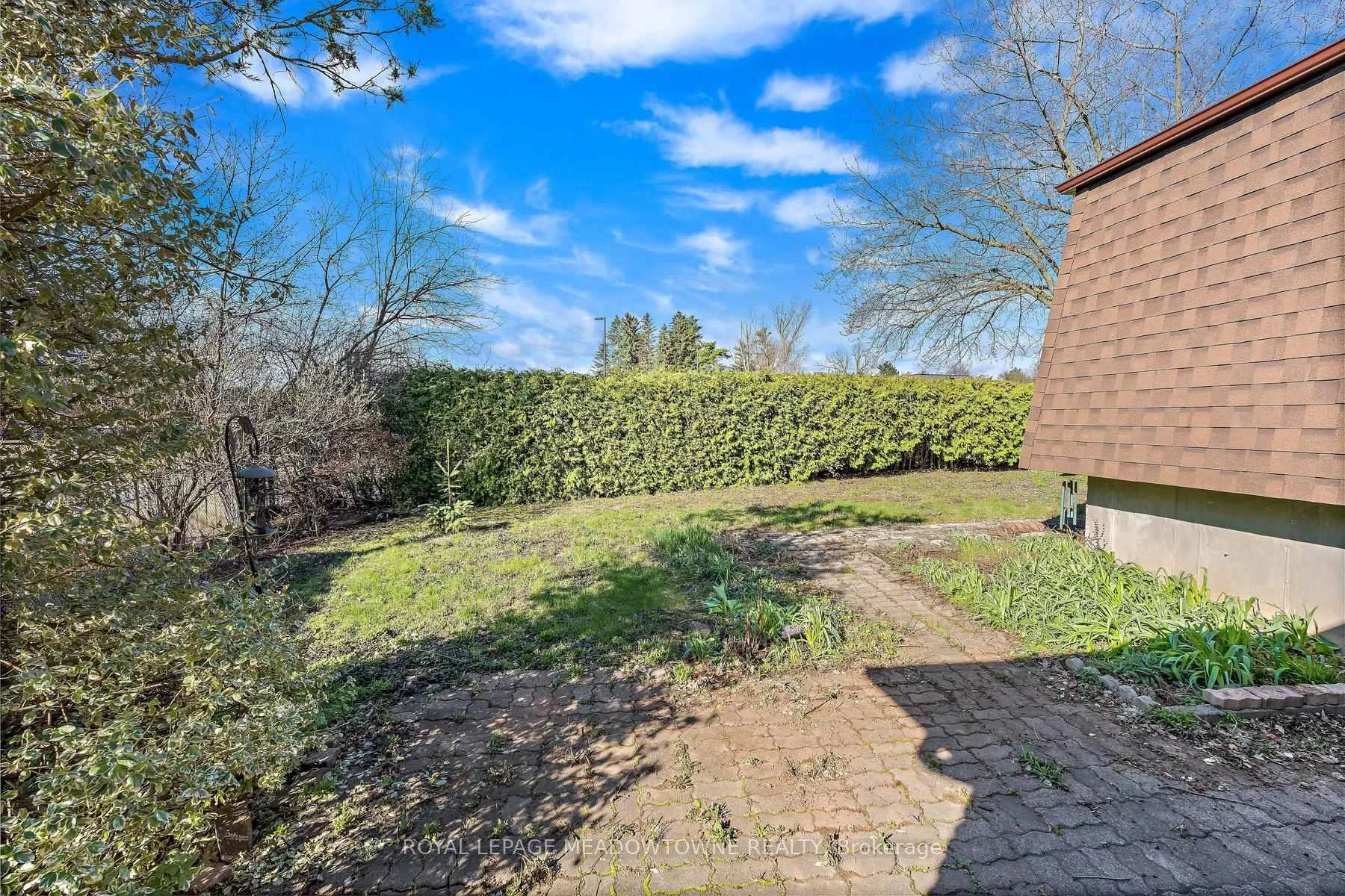 Photo 30 of 82 Mary Street, Halton Hills, Georgetown — HOMEH