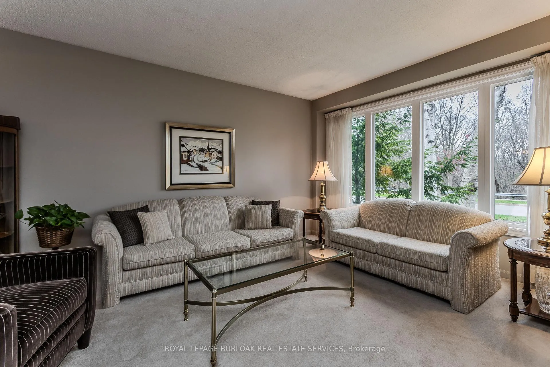 Photo 7 of 1141 Crofton Way, Burlington, Tyandaga — HOMEH