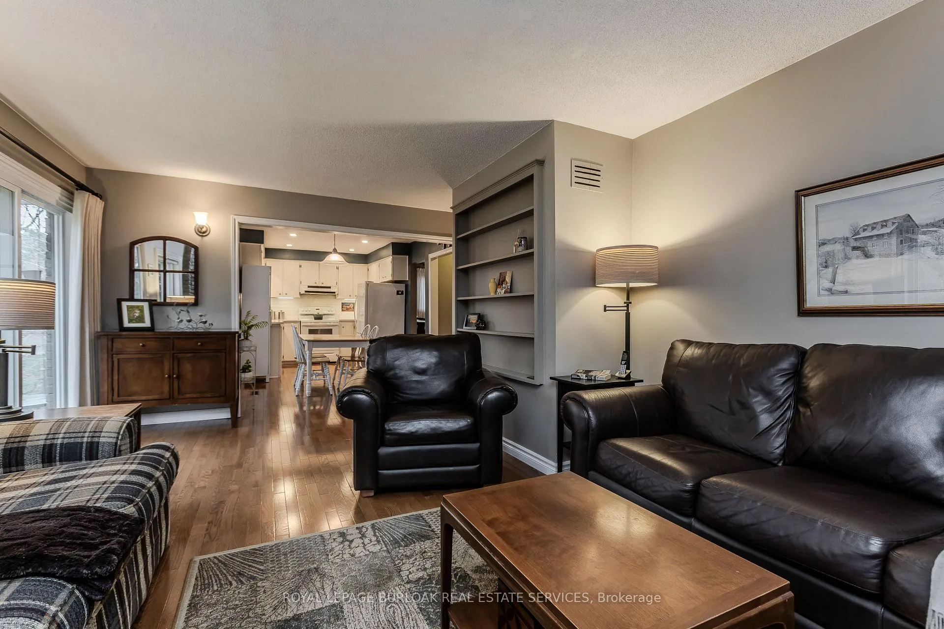 Photo 10 of 1141 Crofton Way, Burlington, Tyandaga — HOMEH