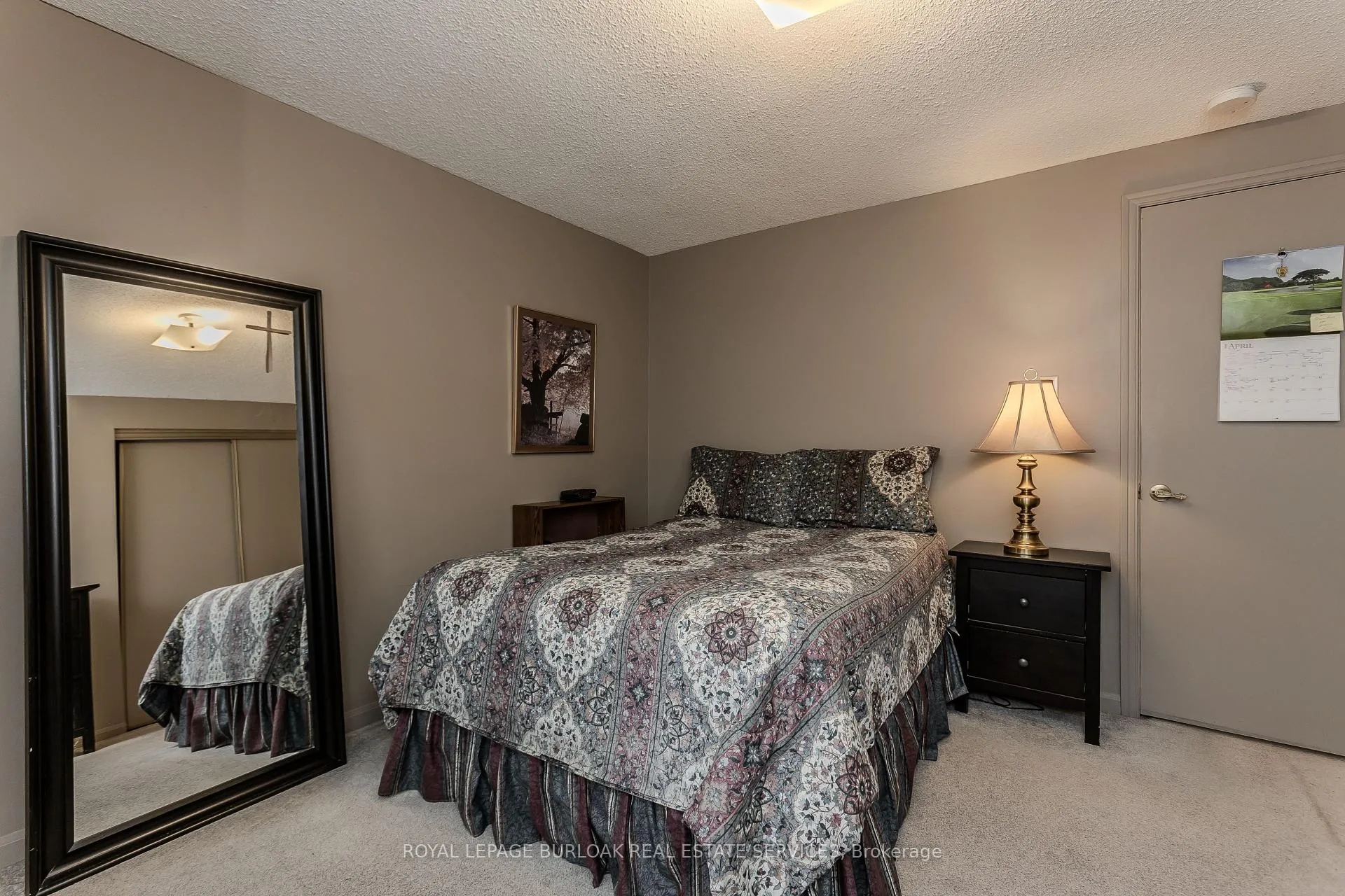 Photo 20 of 1141 Crofton Way, Burlington, Tyandaga — HOMEH