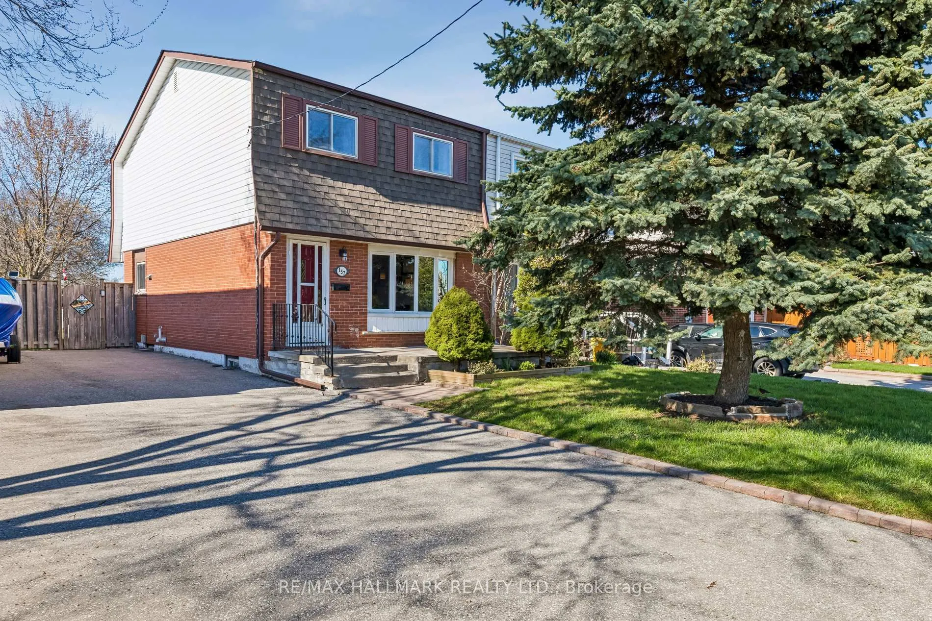 Photo 1 of 157 Barkley Crescent, Oshawa, Vanier — HOMEH
