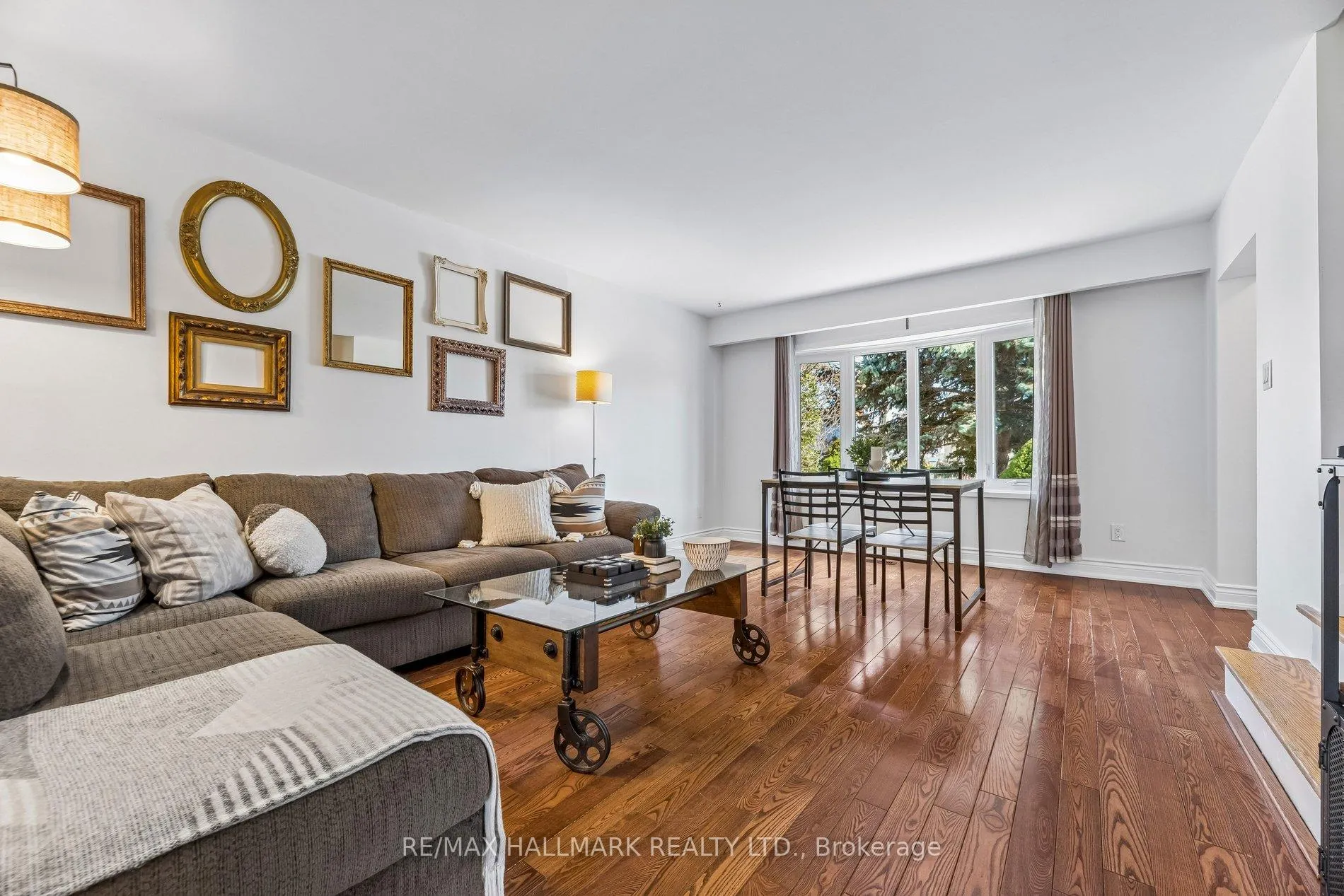 Photo 7 of 157 Barkley Crescent, Oshawa, Vanier — HOMEH