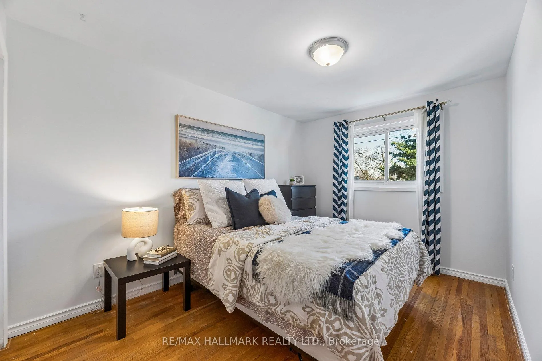 Photo 17 of 157 Barkley Crescent, Oshawa, Vanier — HOMEH
