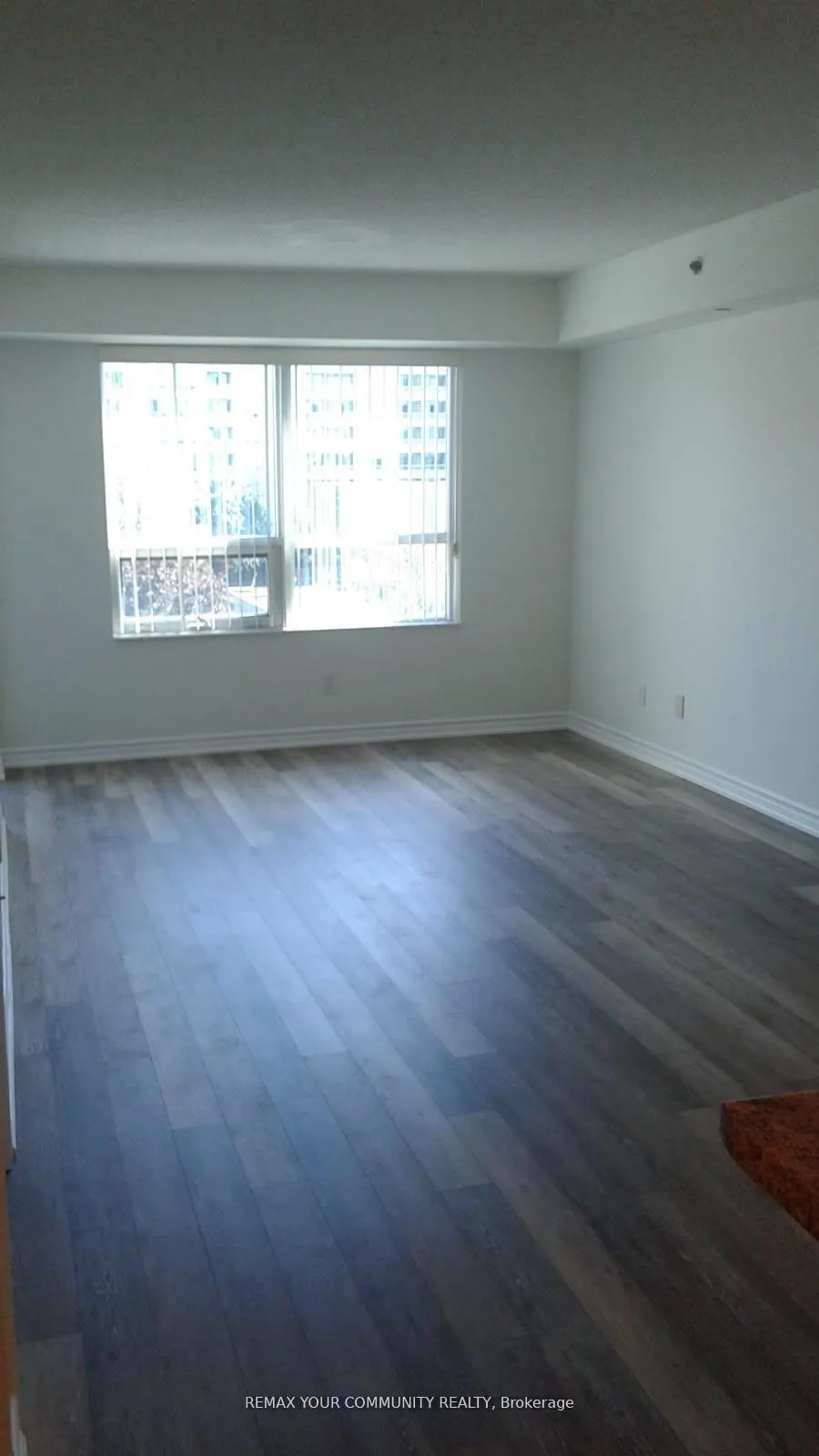 Photo 5 of Unit 525, 35 Saranac Boulevard, Toronto, Englemount-Lawrence — HOMEH