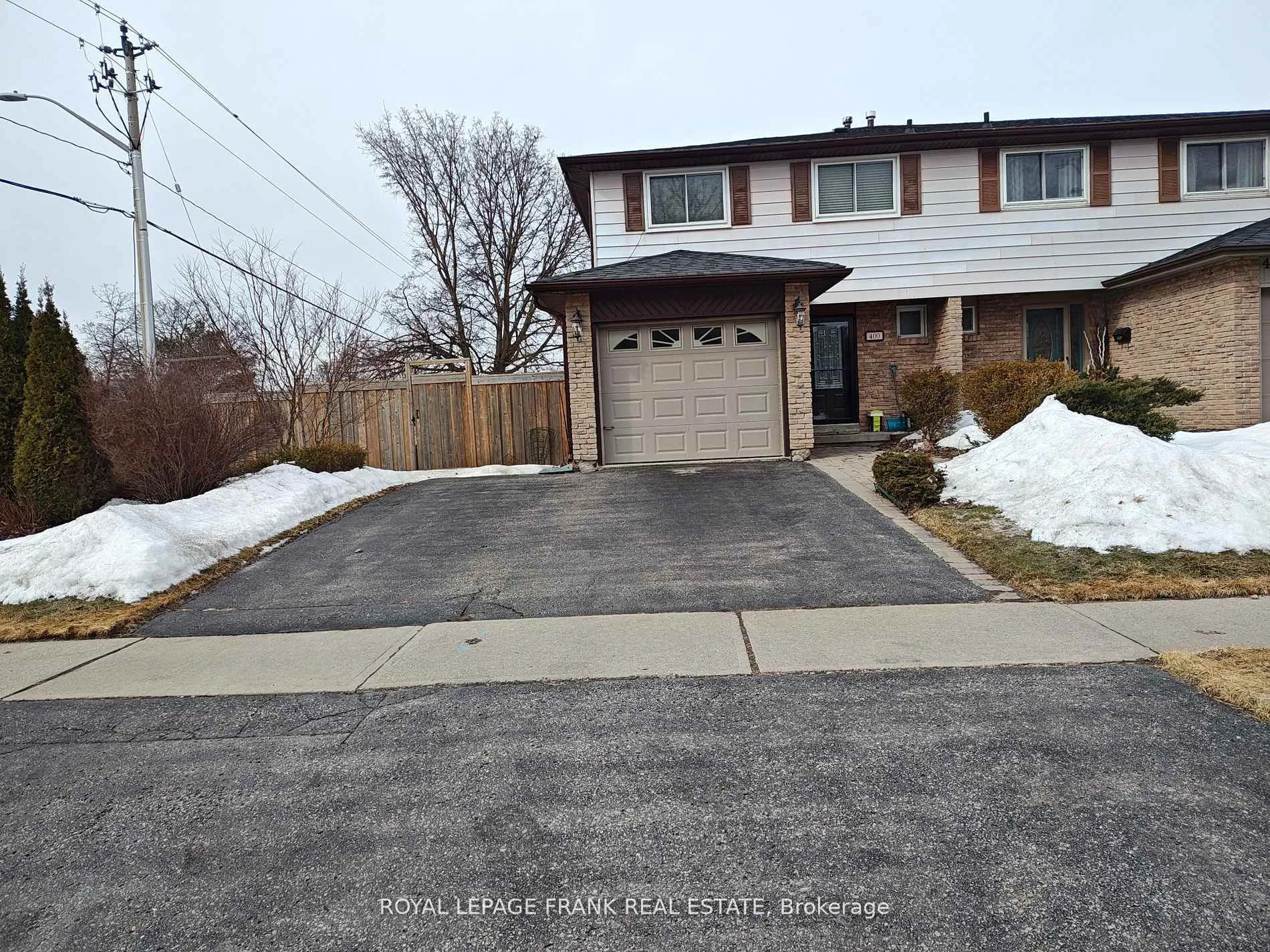 Photo 1 of 400 Vega Street, Oshawa, Eastdale — HOMEH