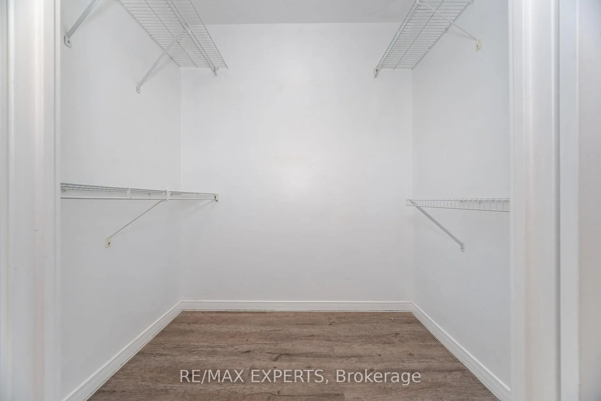 Photo 28 of Unit 305, 100 Arbors Lane, Vaughan, West Woodbridge — HOMEH