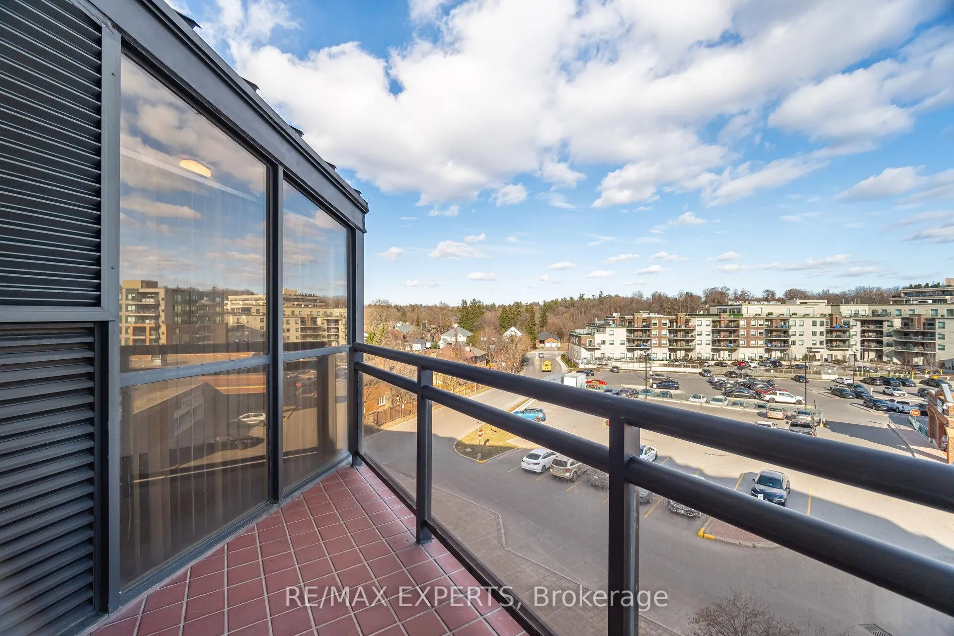 Photo 33 of Unit 305, 100 Arbors Lane, Vaughan, West Woodbridge — HOMEH