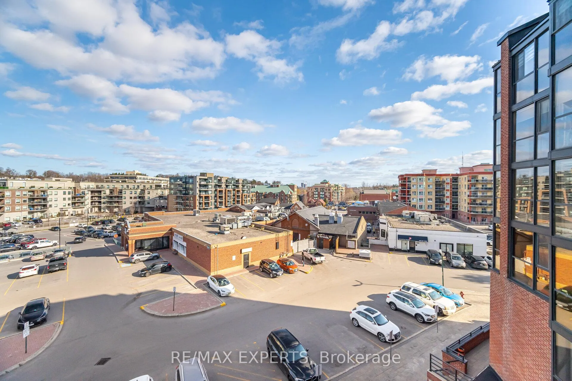 Photo 37 of Unit 305, 100 Arbors Lane, Vaughan, West Woodbridge — HOMEH