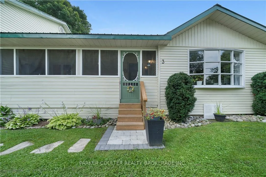 Photo 5 of 3 Earldom Boulevard, Tay, Port McNicoll — HOMEH