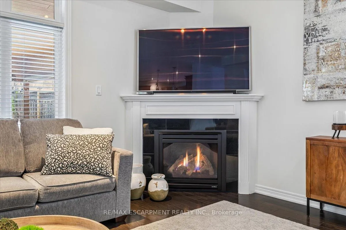 Photo 13 of 204 Vinton Road, Hamilton, Meadowlands — HOMEH