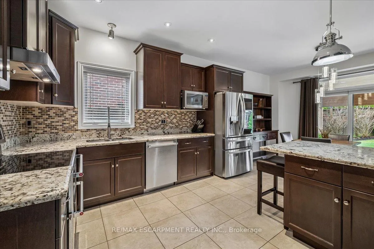 Photo 19 of 204 Vinton Road, Hamilton, Meadowlands — HOMEH