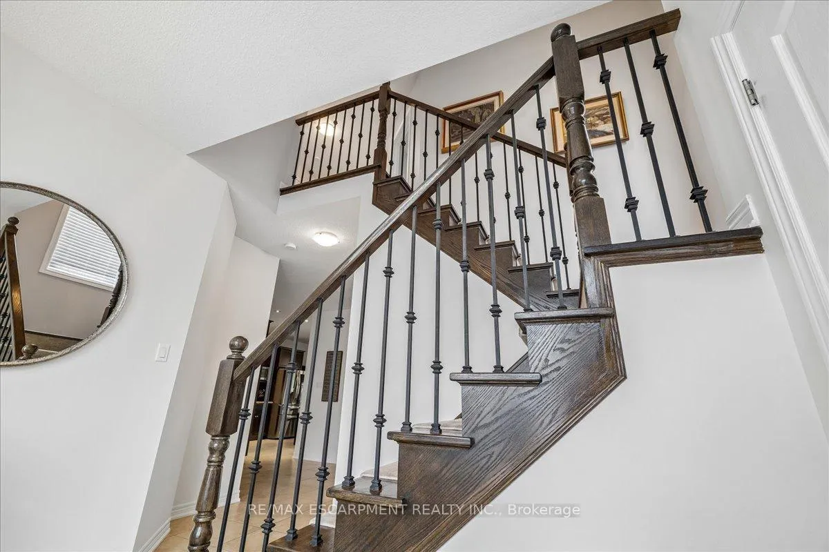 Photo 22 of 204 Vinton Road, Hamilton, Meadowlands — HOMEH