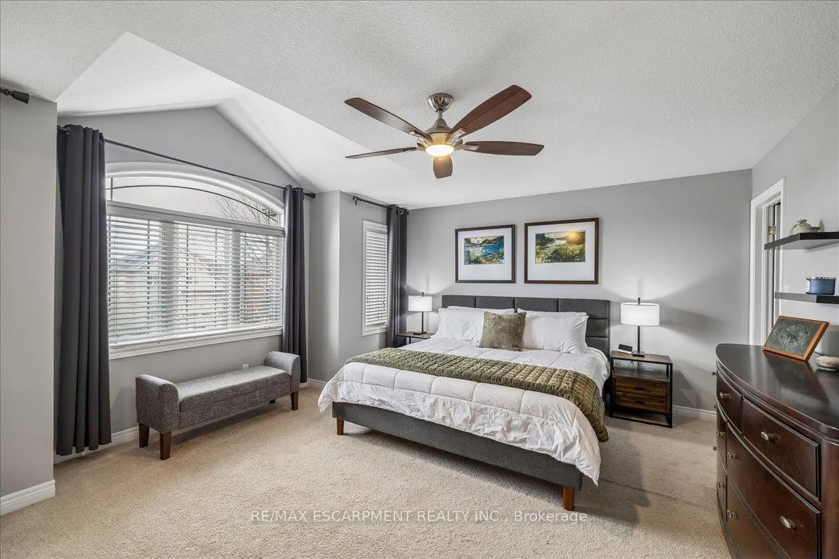 Photo 24 of 204 Vinton Road, Hamilton, Meadowlands — HOMEH