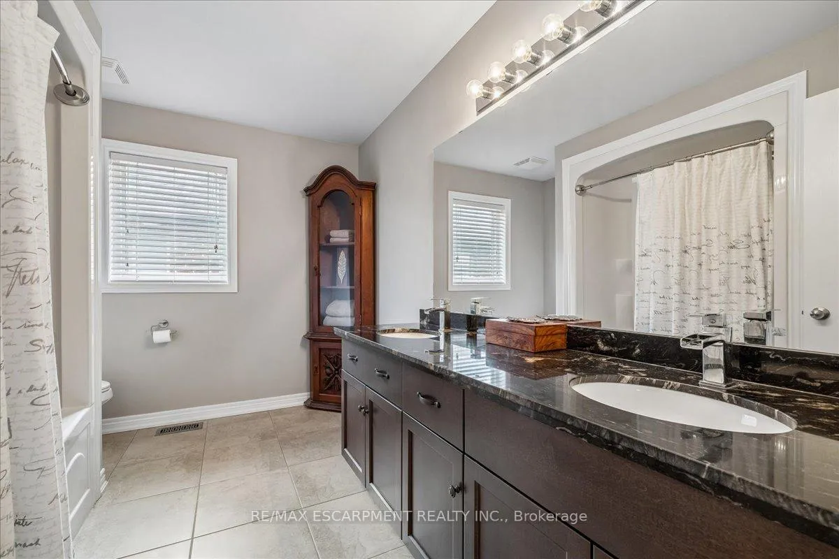 Photo 35 of 204 Vinton Road, Hamilton, Meadowlands — HOMEH