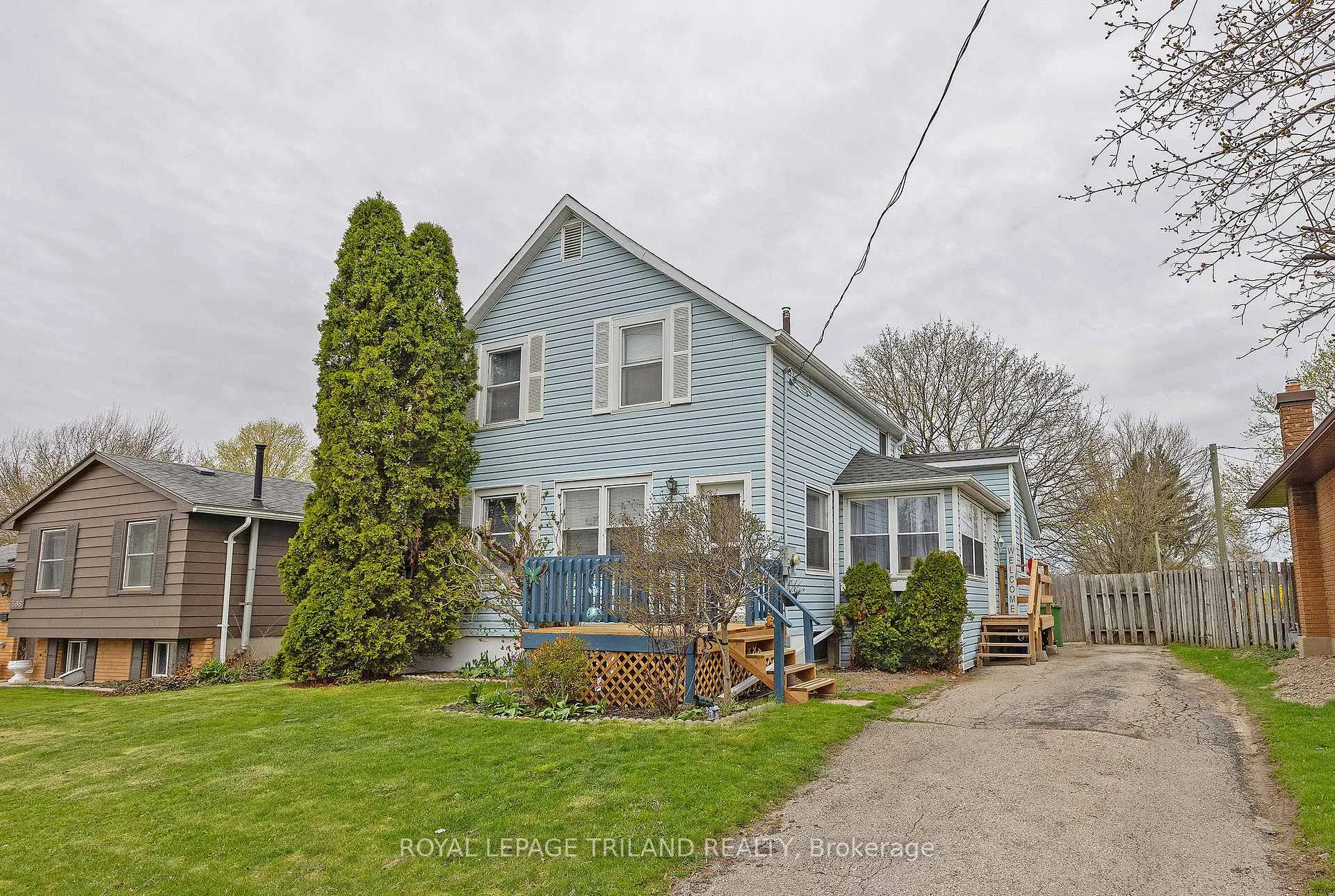 Photo 1 of 570 Elm Street, St. Thomas — HOMEH