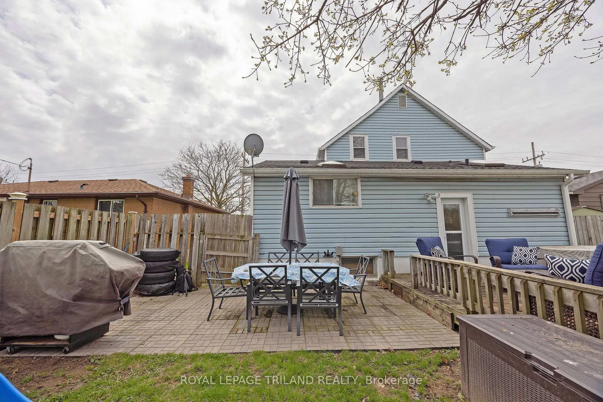 Photo 27 of 570 Elm Street, St. Thomas — HOMEH