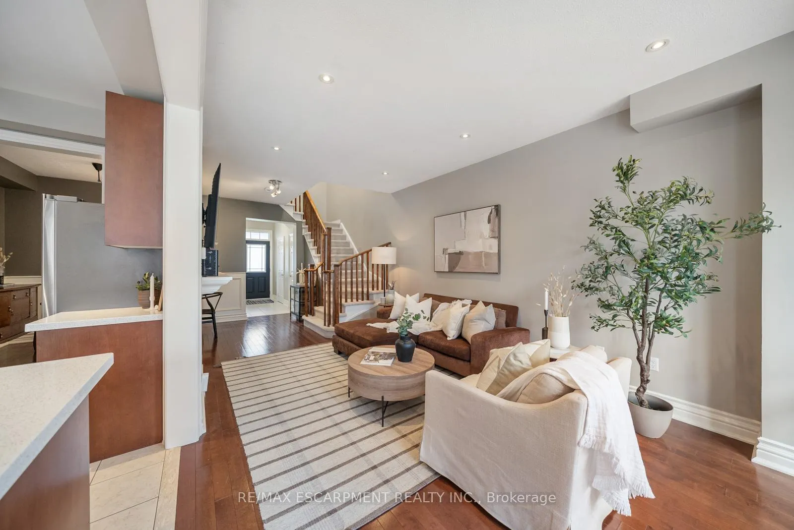 Photo 10 of 4196 Rawlins Common, Burlington, Rose — HOMEH
