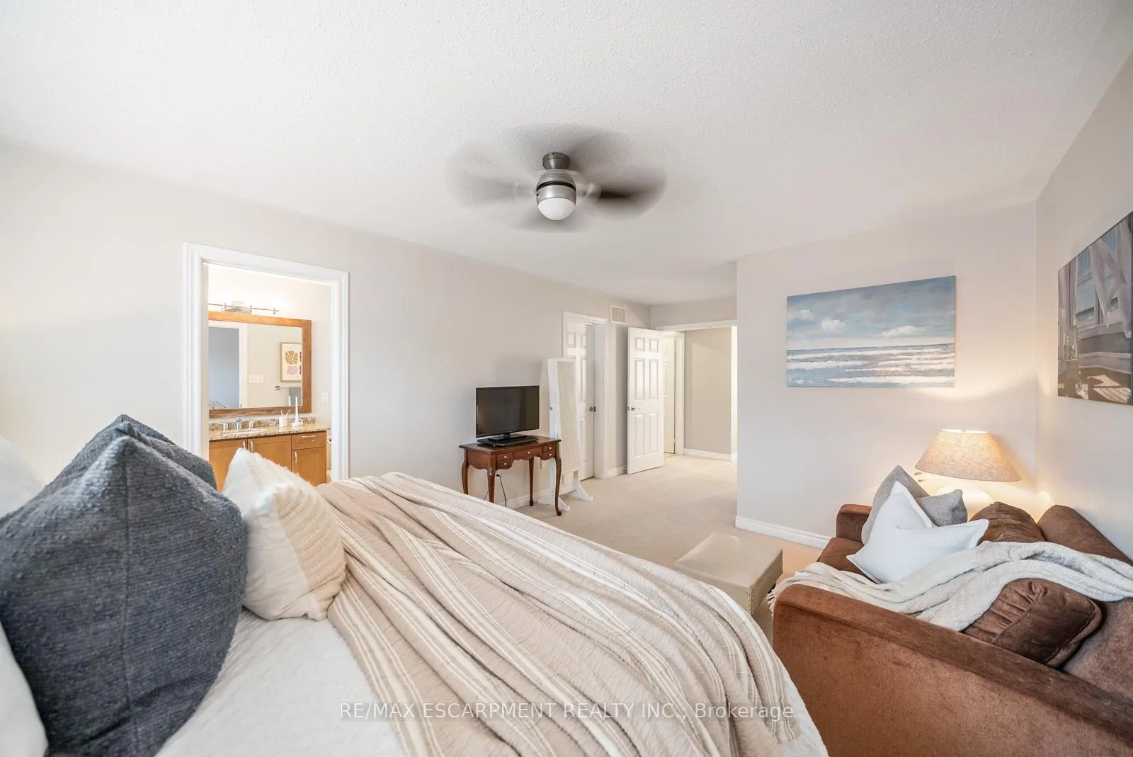 Photo 24 of 4196 Rawlins Common, Burlington, Rose — HOMEH