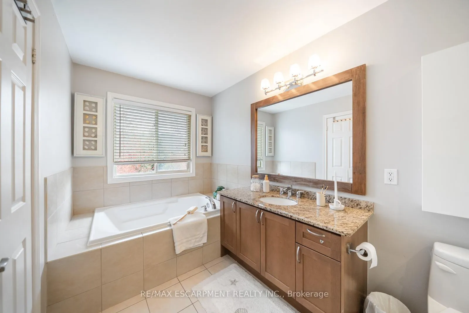 Photo 26 of 4196 Rawlins Common, Burlington, Rose — HOMEH