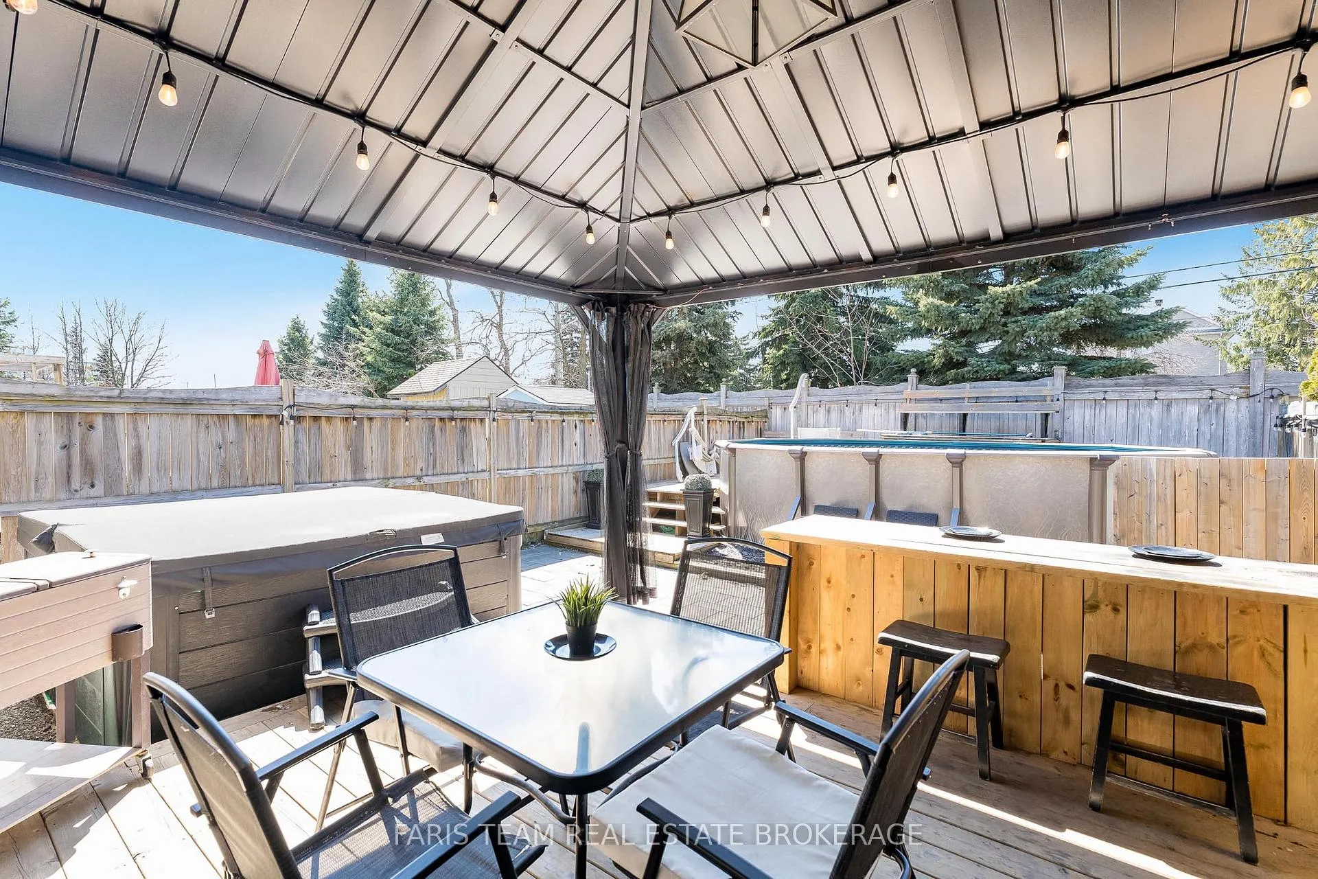 Photo 25 of 203 Thrushwood Drive, Barrie, 400 West — HOMEH